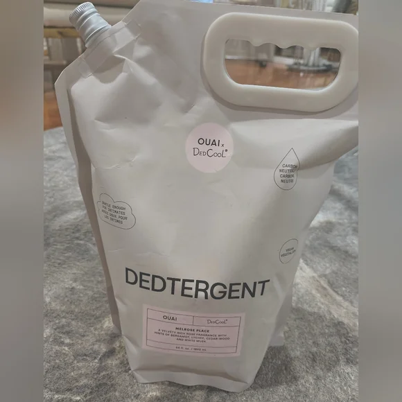 DedCool X OUAI Vegan Laundry DEDtergent Clean Non-Toxic Melrose Place 64oz New - Picture 3 of 6